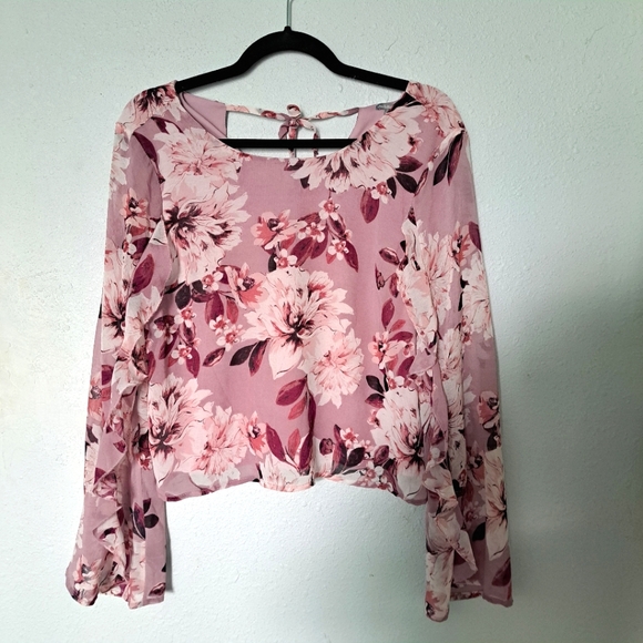 Charlotte Russe Tops - Charlotte Russe Lavender Floral Blouse